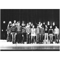 1977_OIIIa_Klassenfoto.jpg